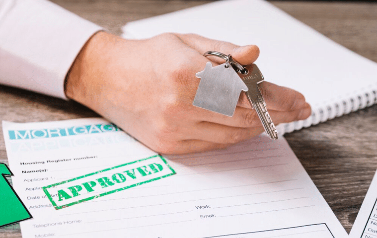 Should I Renew Tenant’s One-Year Lease Or Go Month-To-Month?